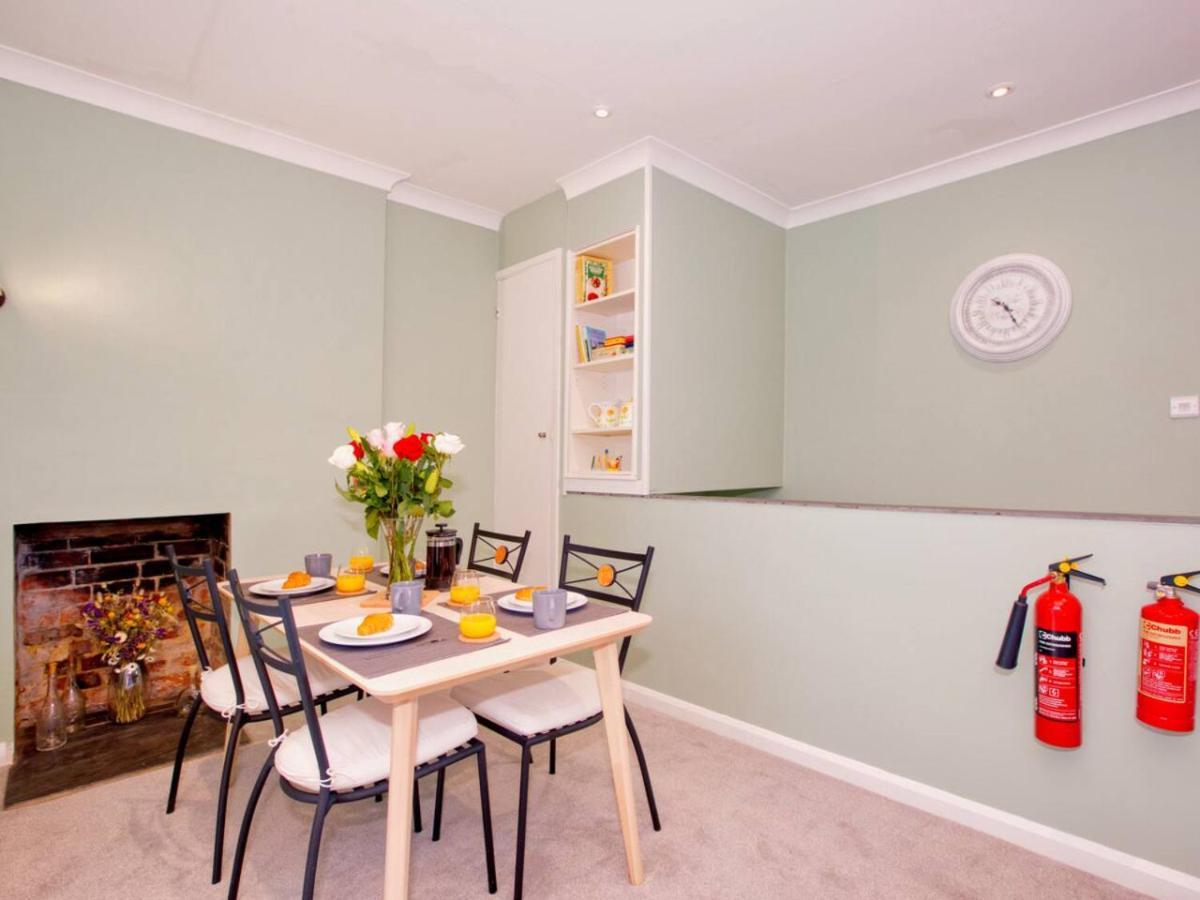 Lovely 2-Bed Apartment Colyton, Nr. Jurassic Coast Exterior foto